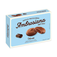 Moretti Italian biscuit box with cocoa cookies and cream swirl