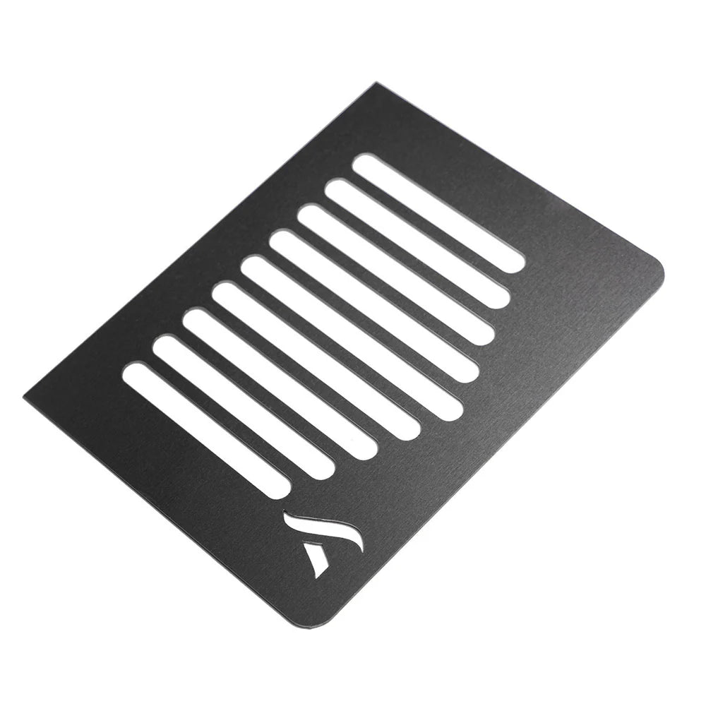 Stainless steel grill grate with parallel slots